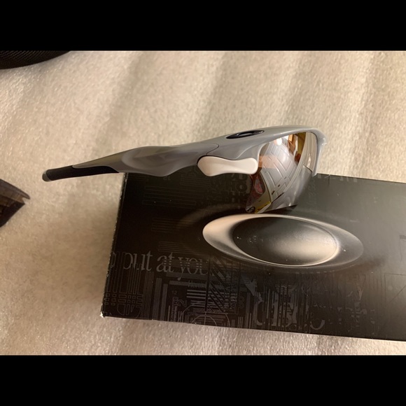 Oakley Fast Jacket 009156-17 Grey Red Sunglasses - Picture 11 of 14